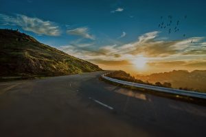mountain-road-1556177_1280edit